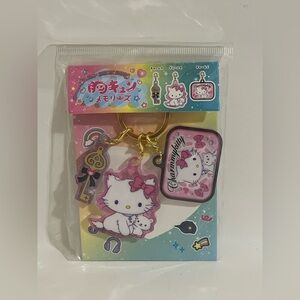 Charmmy Kitty Keychain with Acrylic Detachable Charms